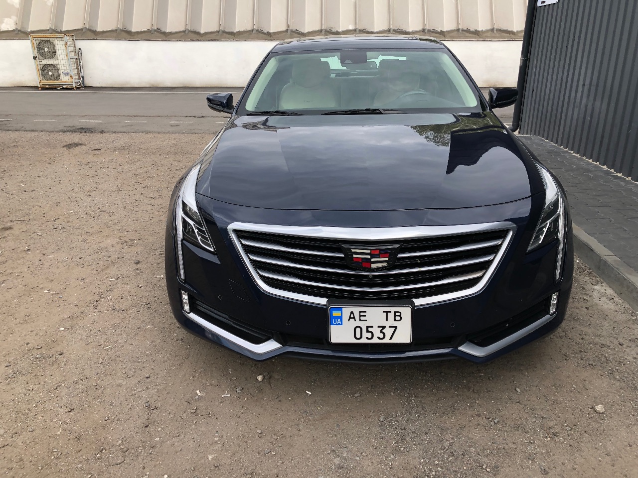 Cadillac CT6 - фото 2