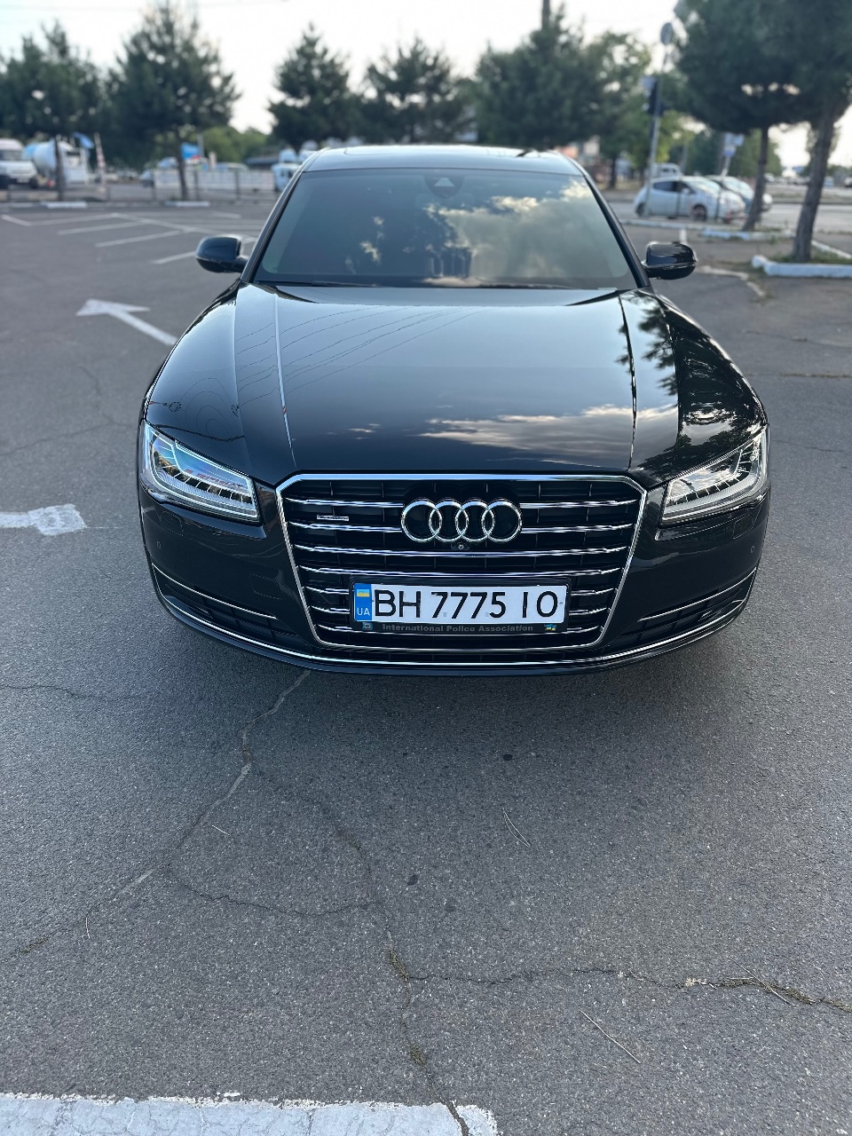 Audi A8 - фото 8