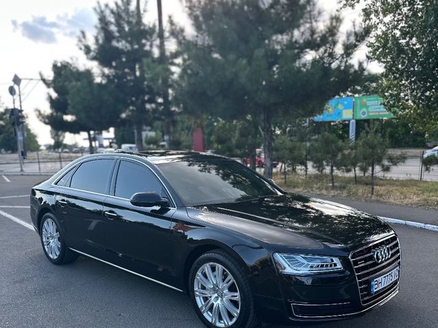 Audi A8 - зображення 2