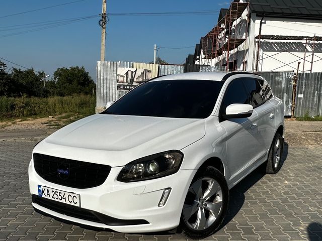 Volvo XC60 - зображення 1