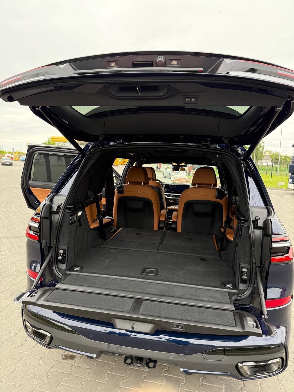 BMW X7 - фото 5