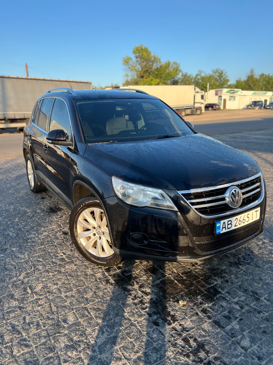 Volkswagen Tiguan - фото 5