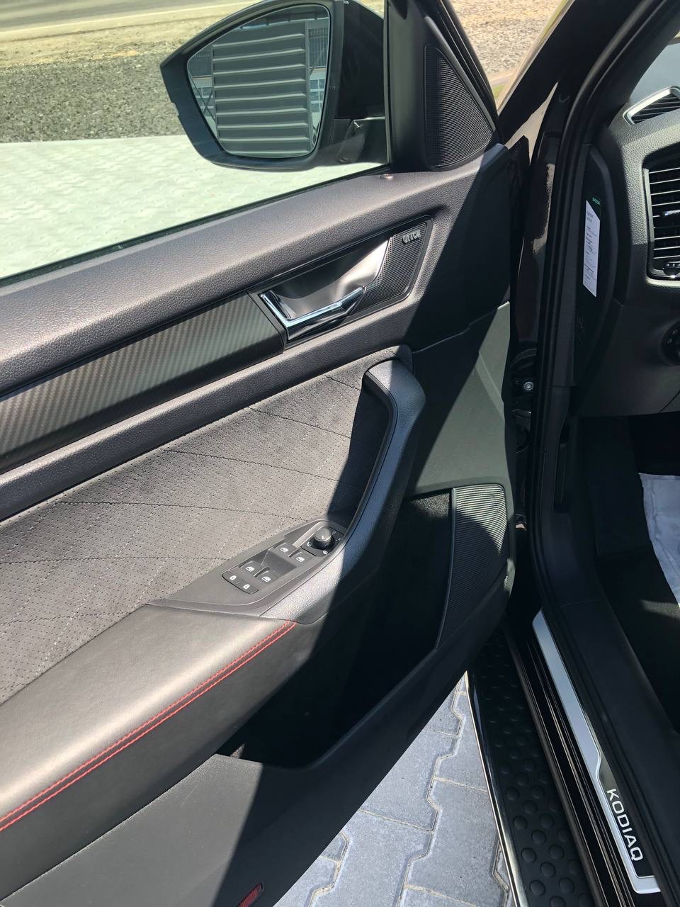 Skoda Kodiaq RS - фото 9
