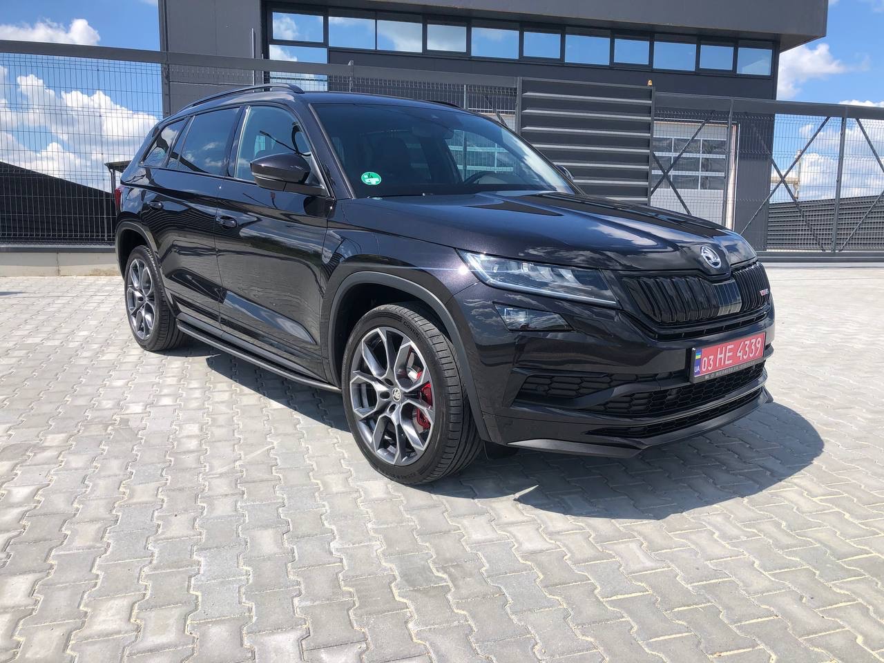 Skoda Kodiaq RS - фото 2