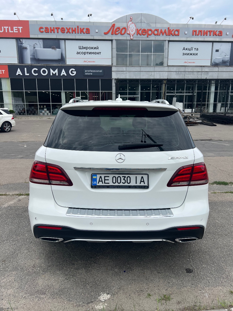 Mercedes-Benz GLE - фото 3