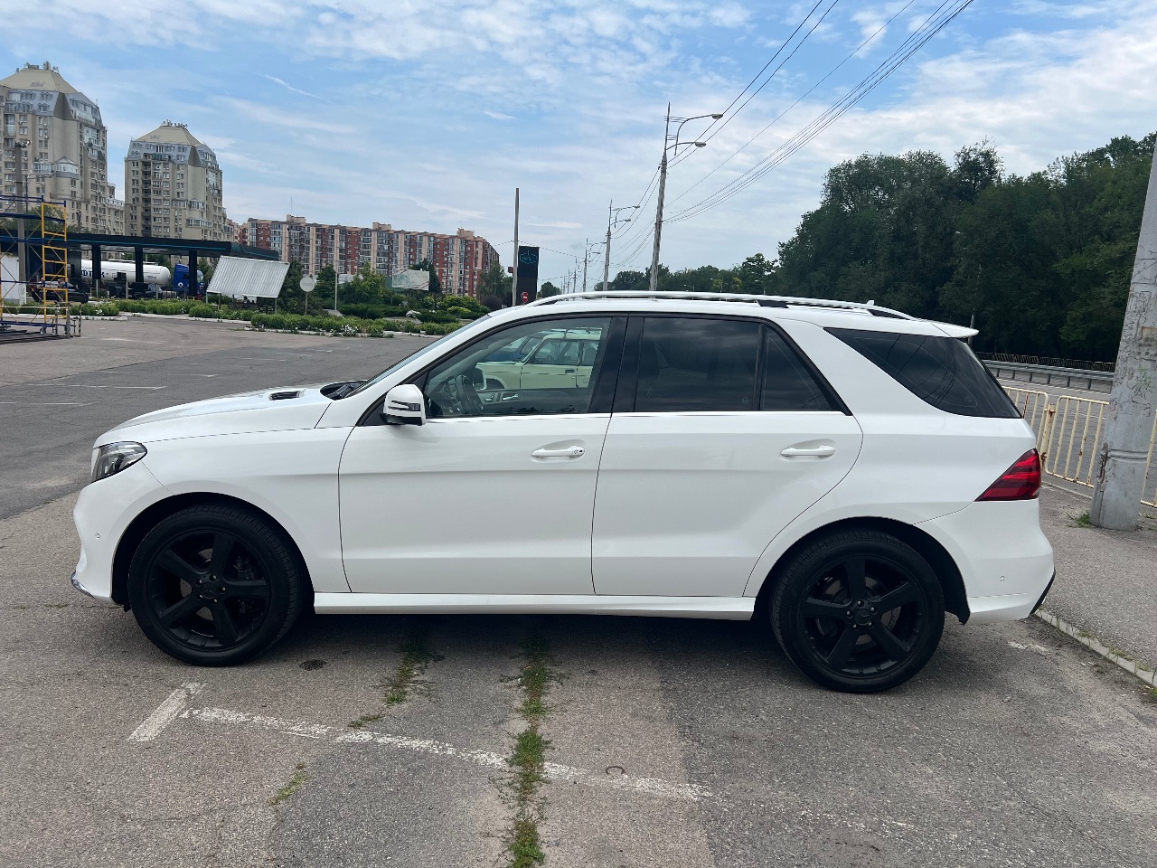 Mercedes-Benz GLE - фото 4
