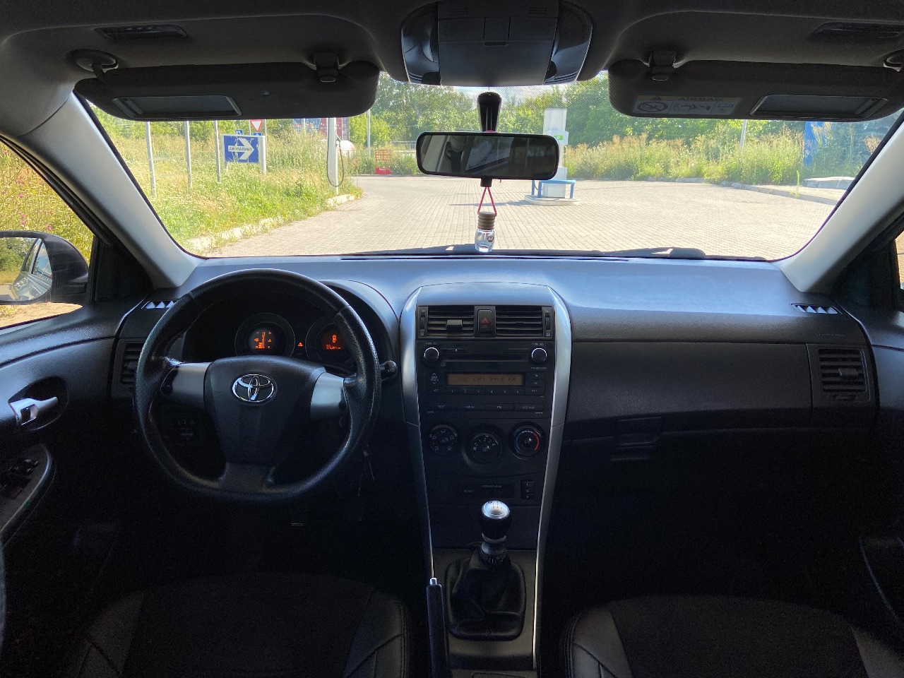 Toyota Corolla - фото 16