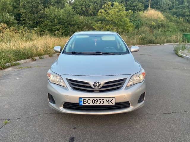 Toyota Corolla - зображення 1