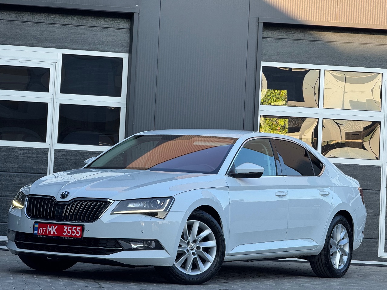 Skoda Superb - фото 46