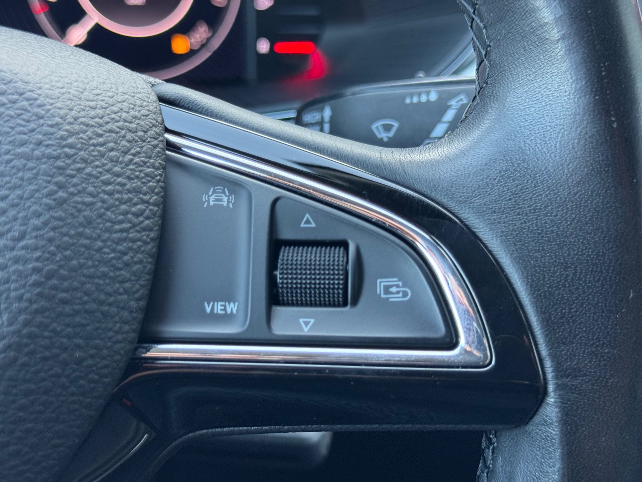 Skoda Superb - фото 33