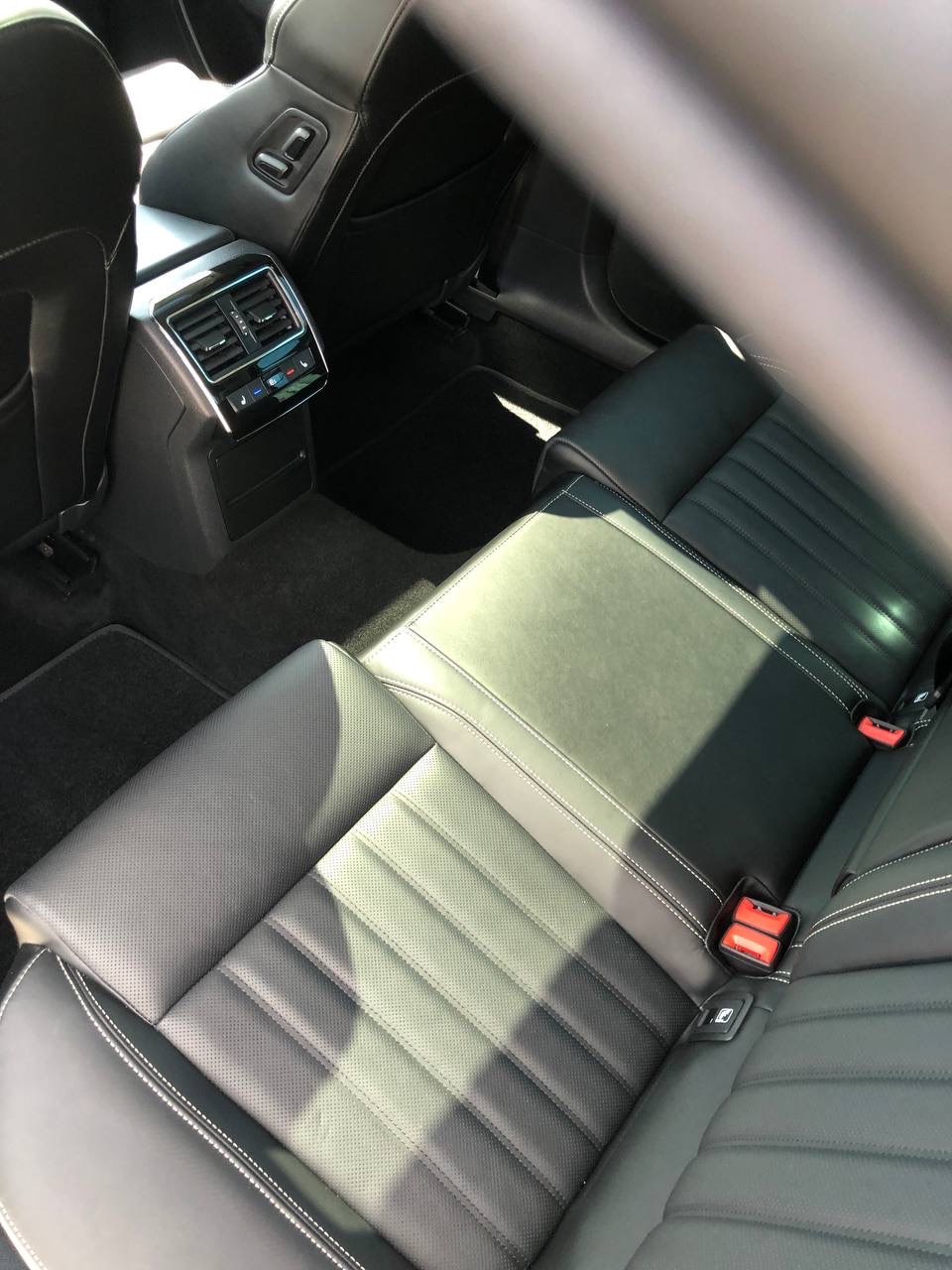 Skoda Superb - фото 11