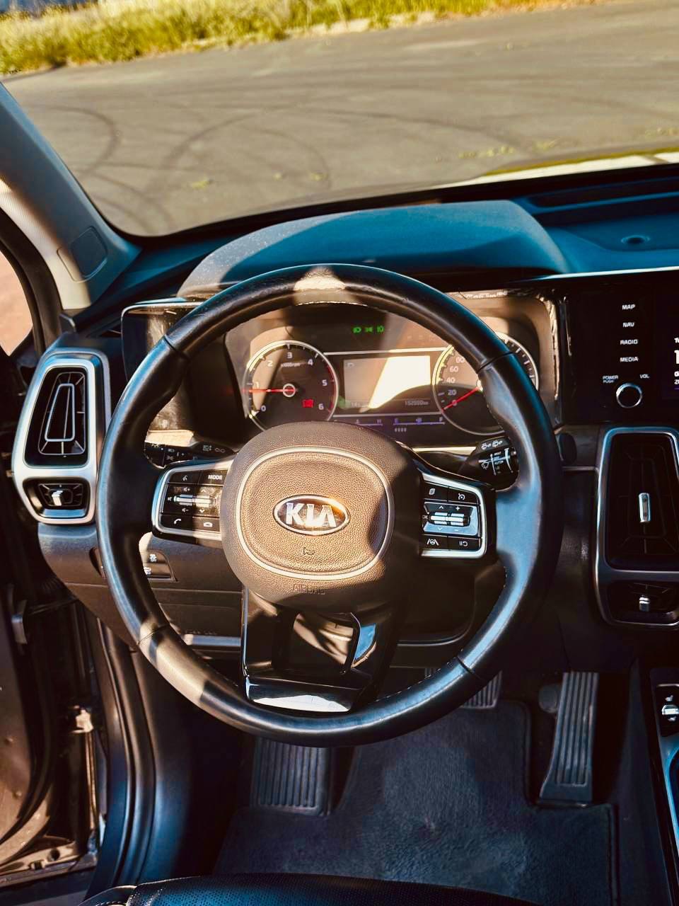 Kia Sorento - фото 12