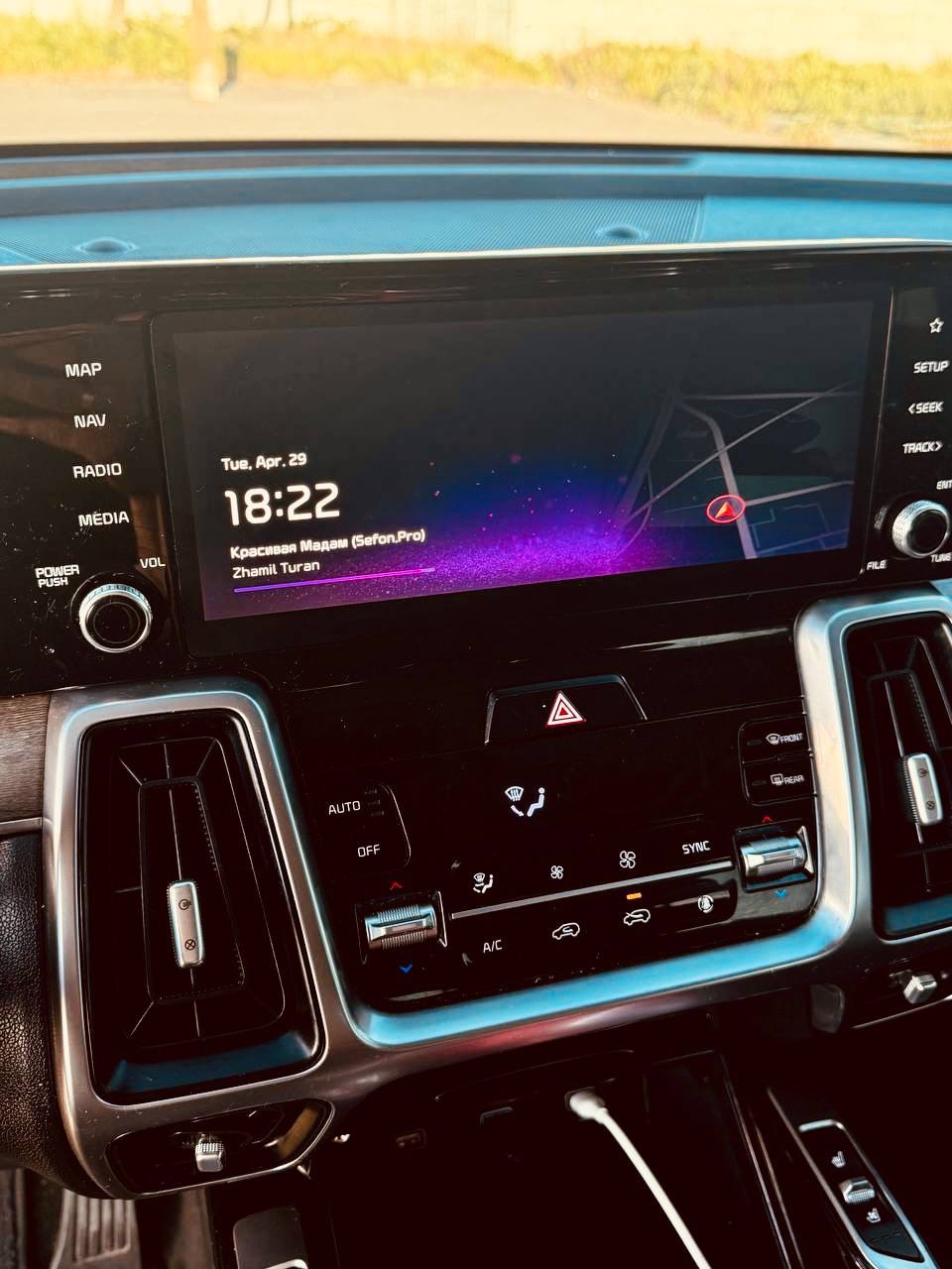 Kia Sorento - фото 8