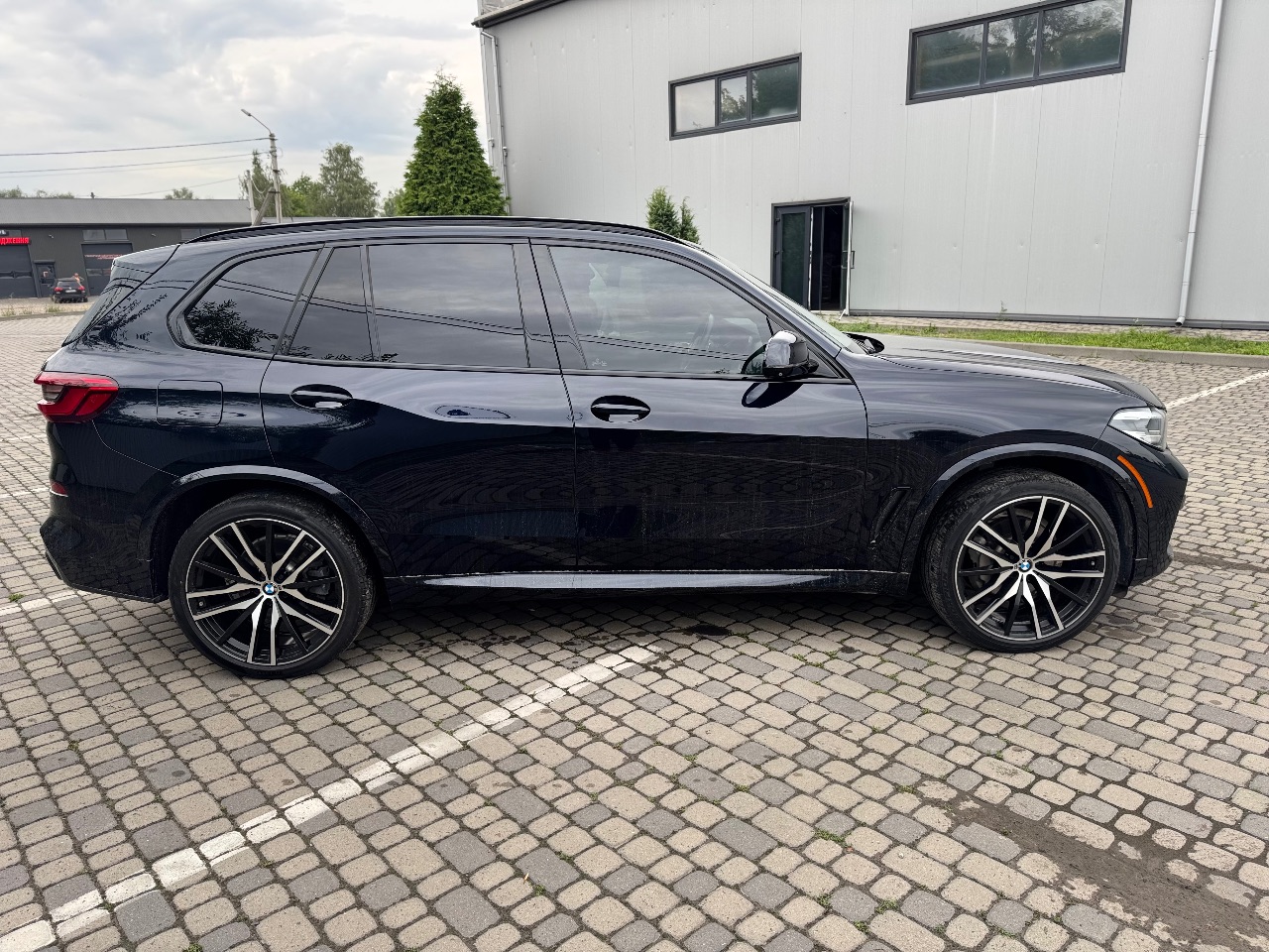 BMW X5 - фото 7