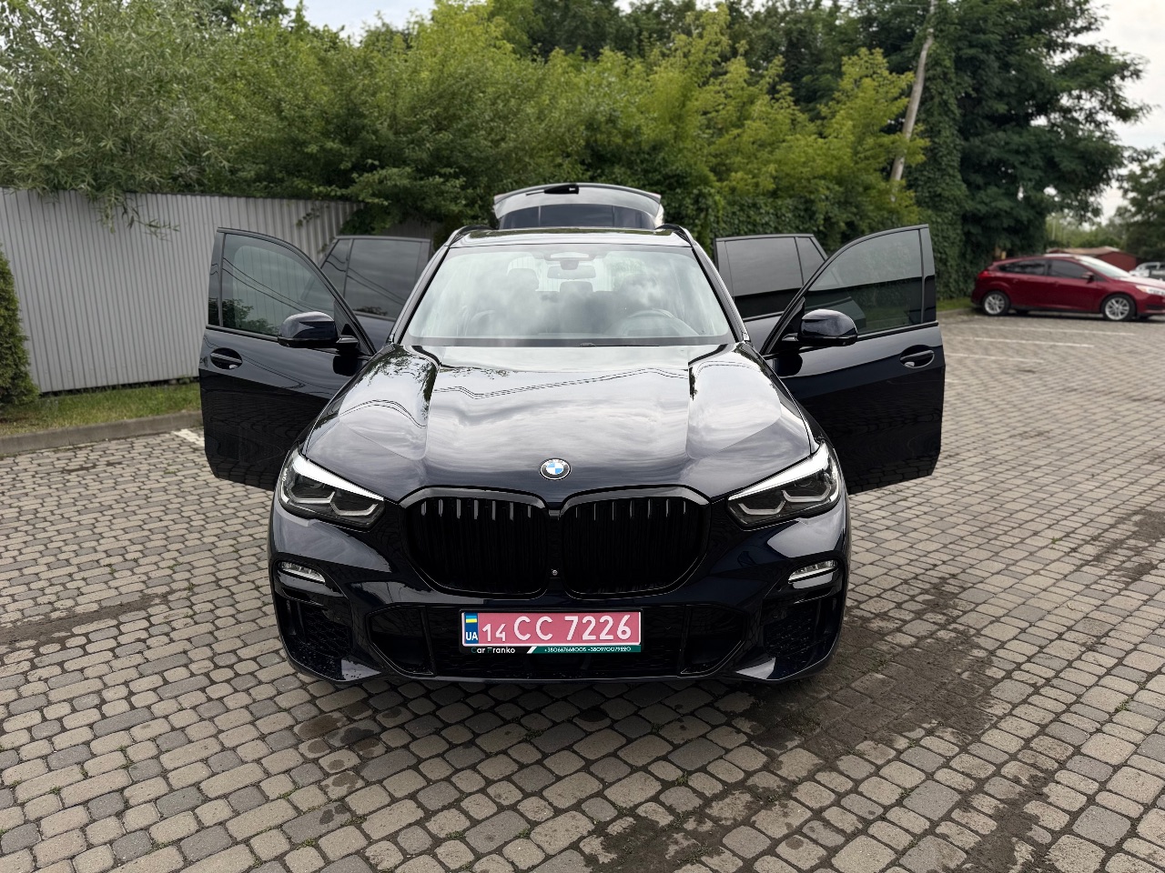 BMW X5 - фото 9