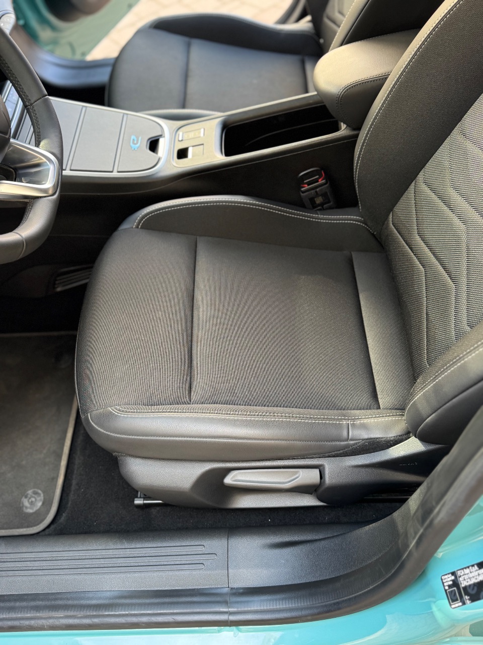 Jeep Avenger - фото 31