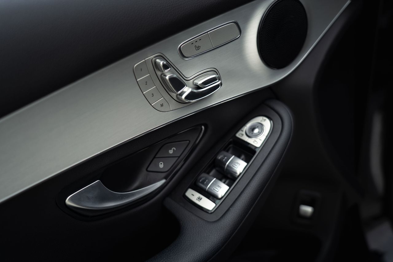 Mercedes-Benz GLC - фото 17