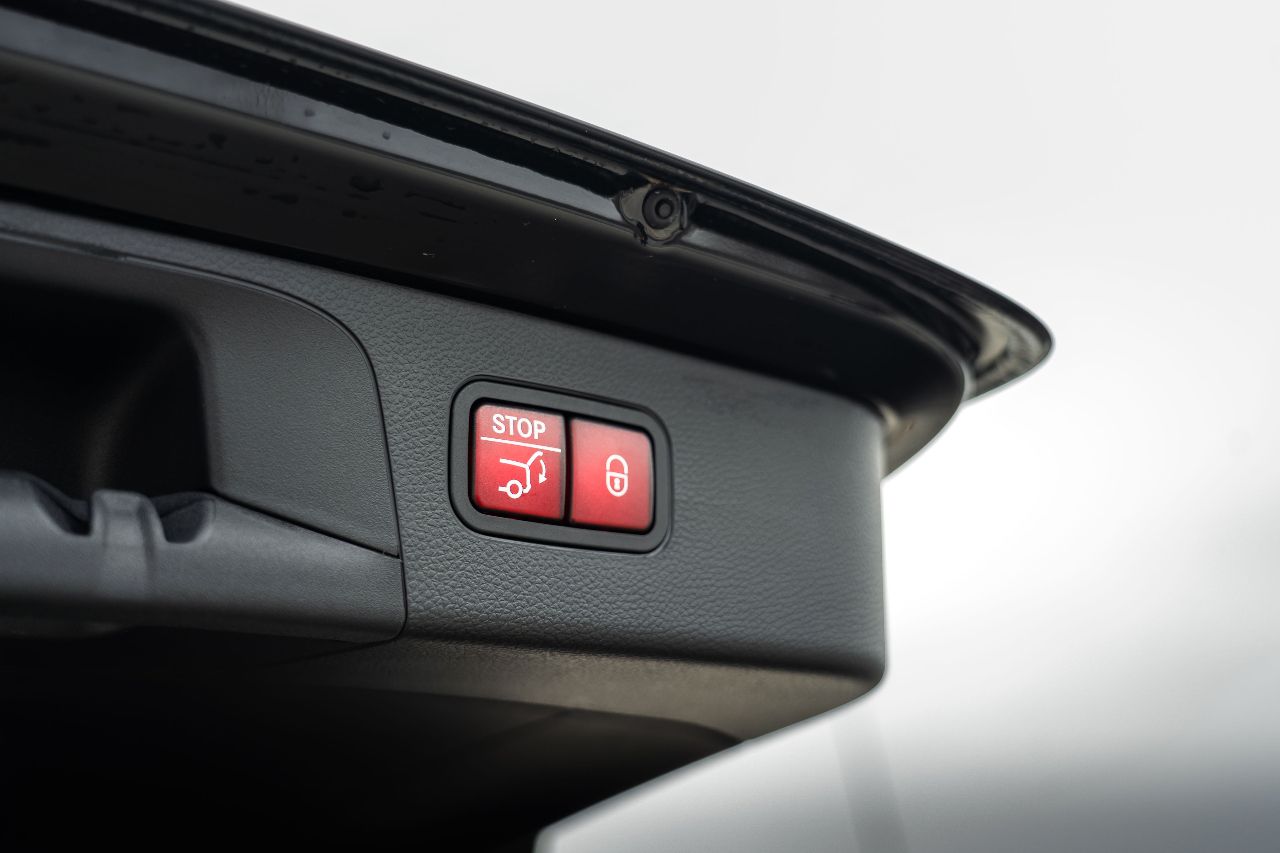 Mercedes-Benz GLC - фото 32