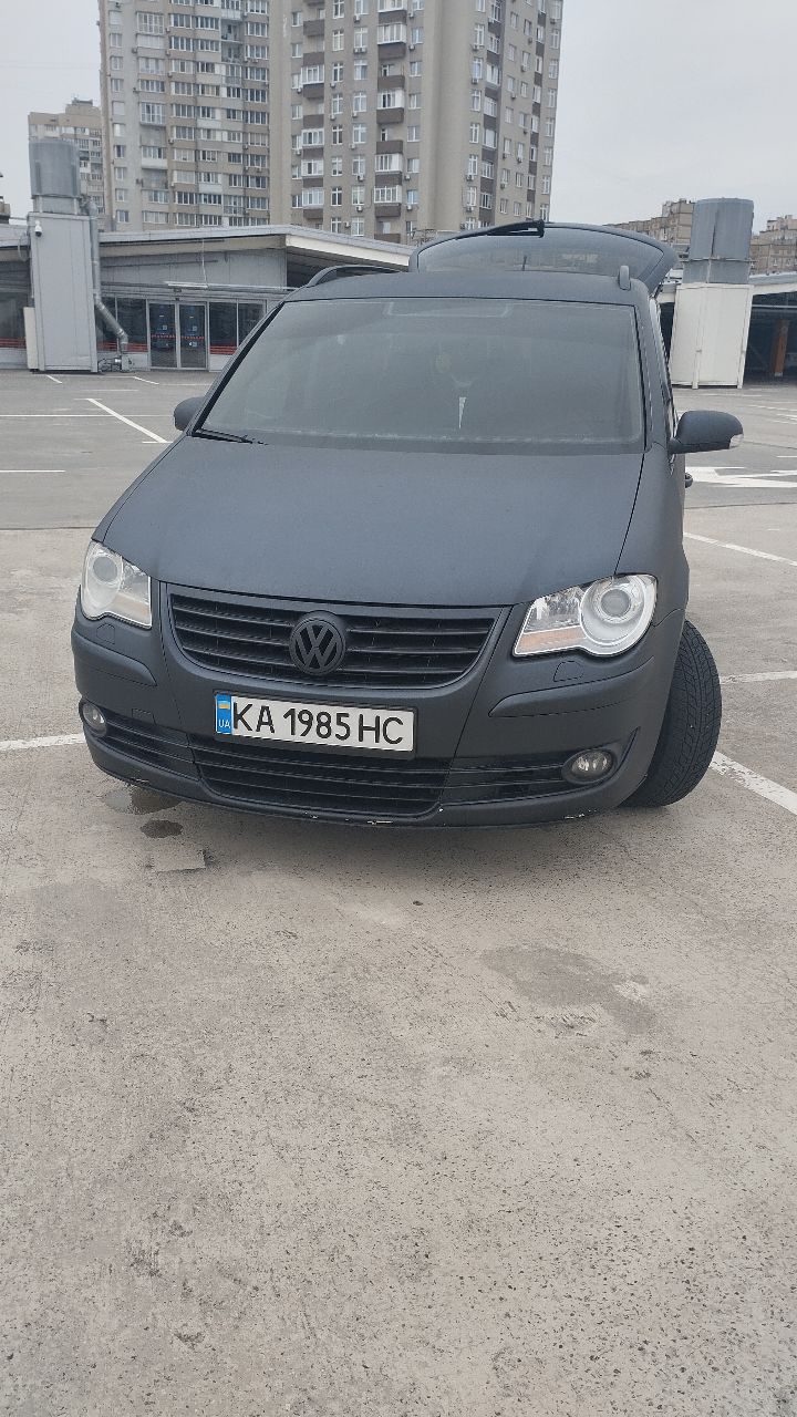 Volkswagen Touran - фото 19
