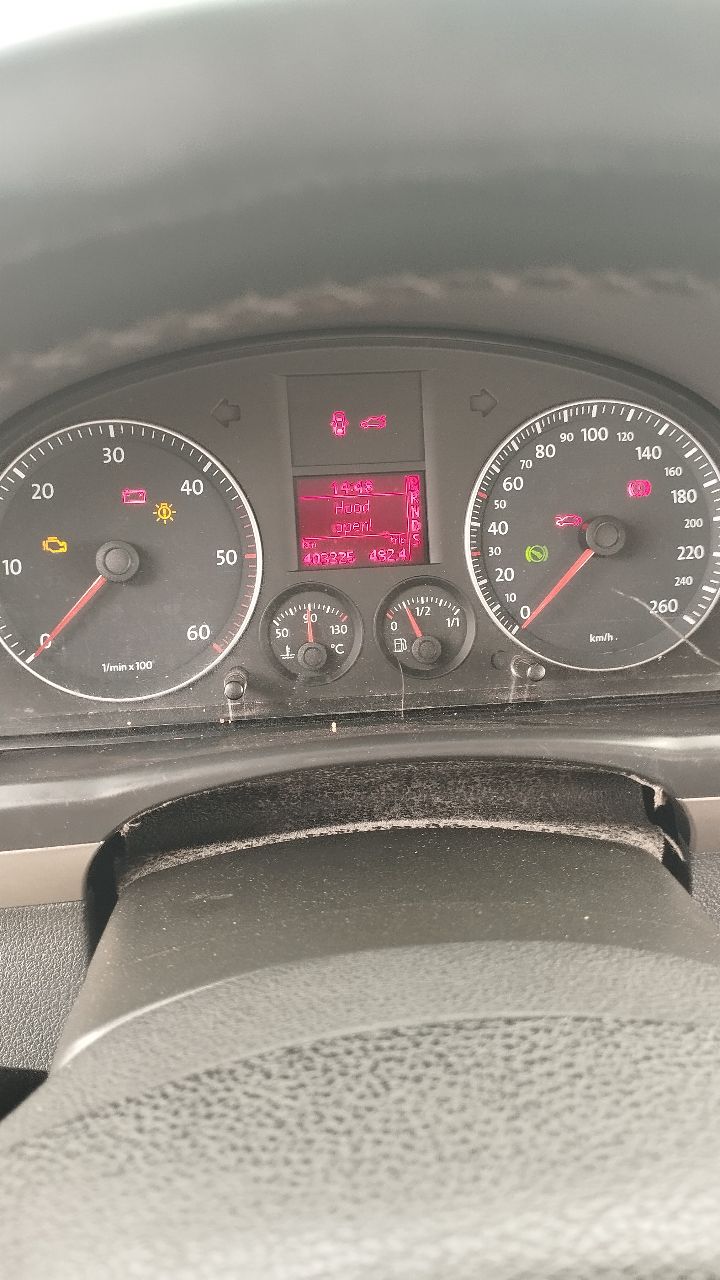 Volkswagen Touran - фото 26