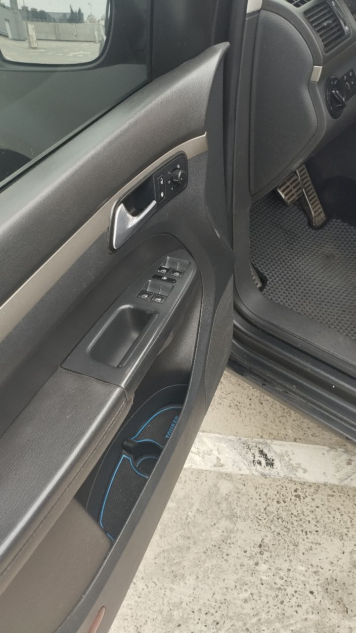 Volkswagen Touran - фото 23