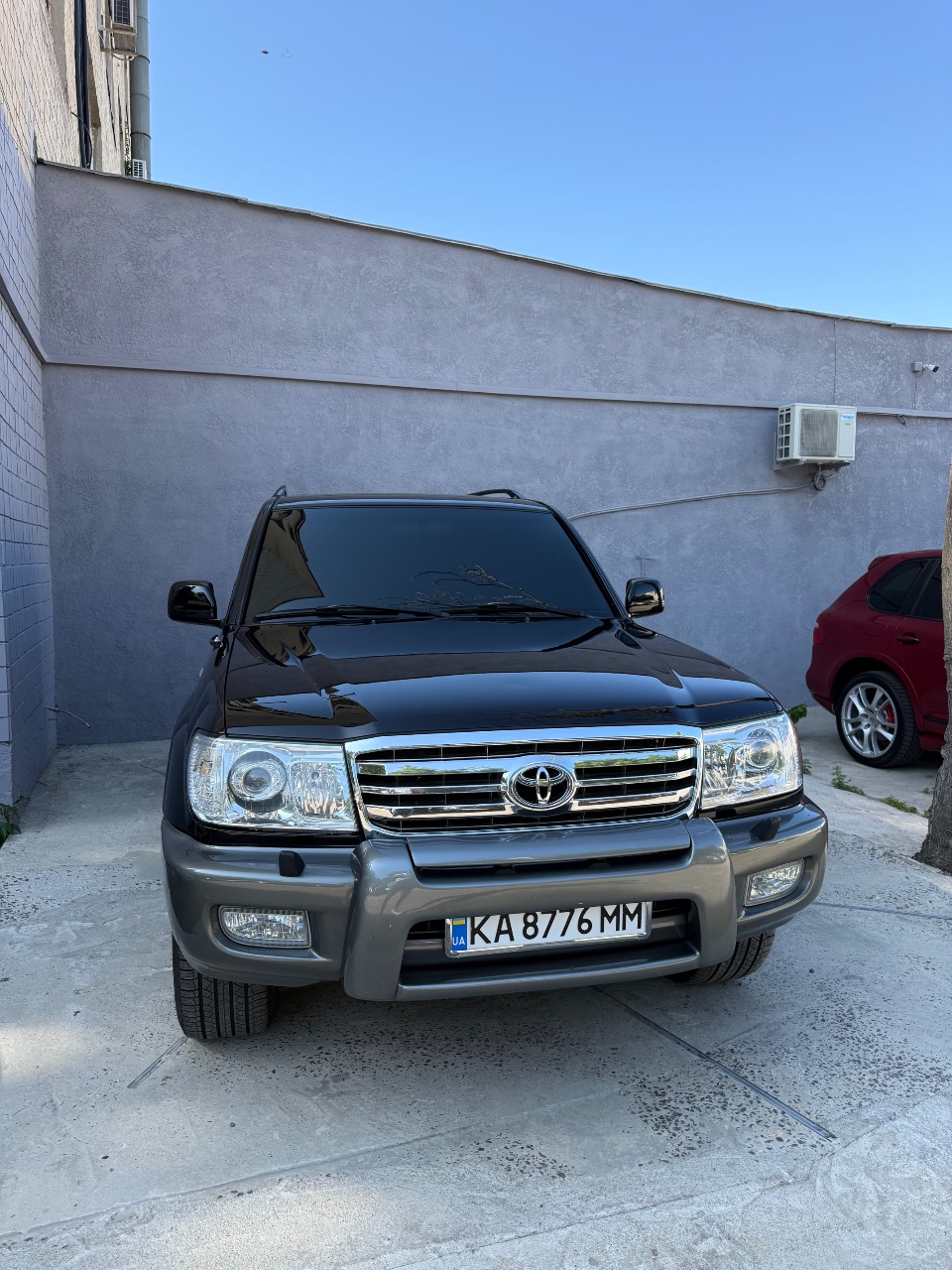 Toyota Land Cruiser - фото 1