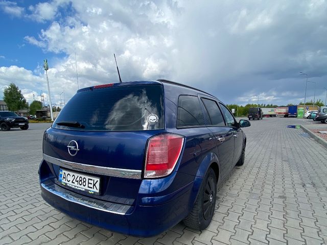 Opel Astra 2010, Луцьк, $4 900 - зображення 3