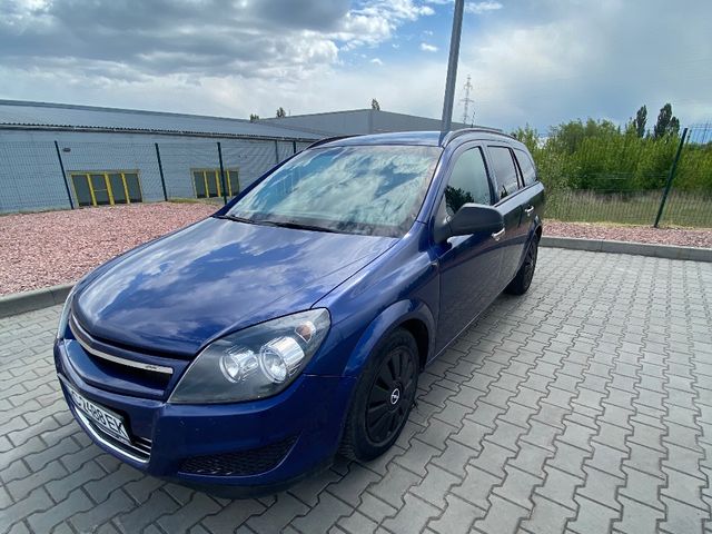 Opel Astra 2010, Луцьк, $4 900 - зображення 1