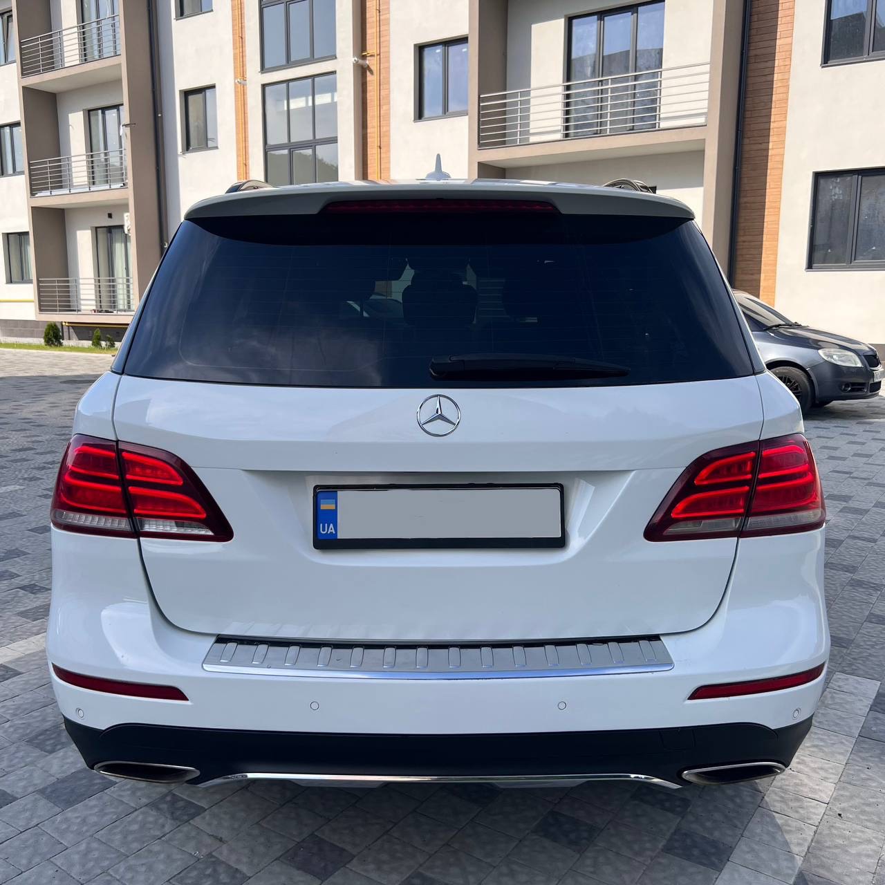 Mercedes-Benz GLE - фото 5