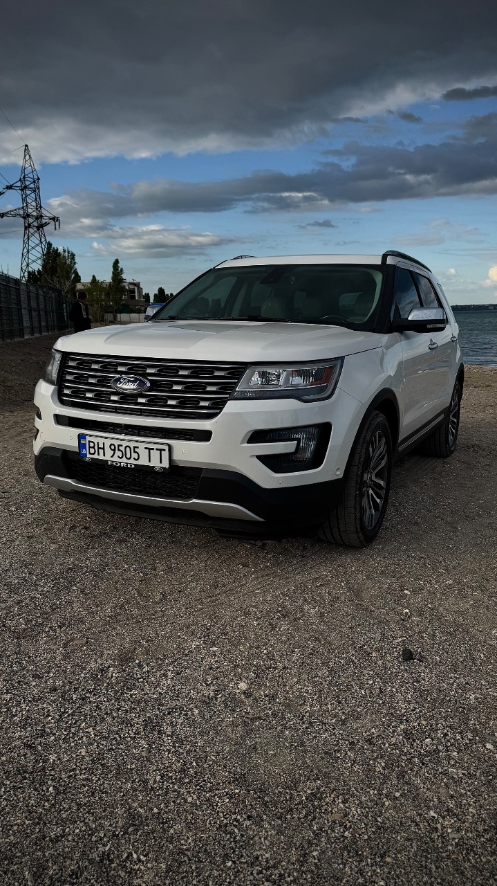 Ford Explorer - фото 3