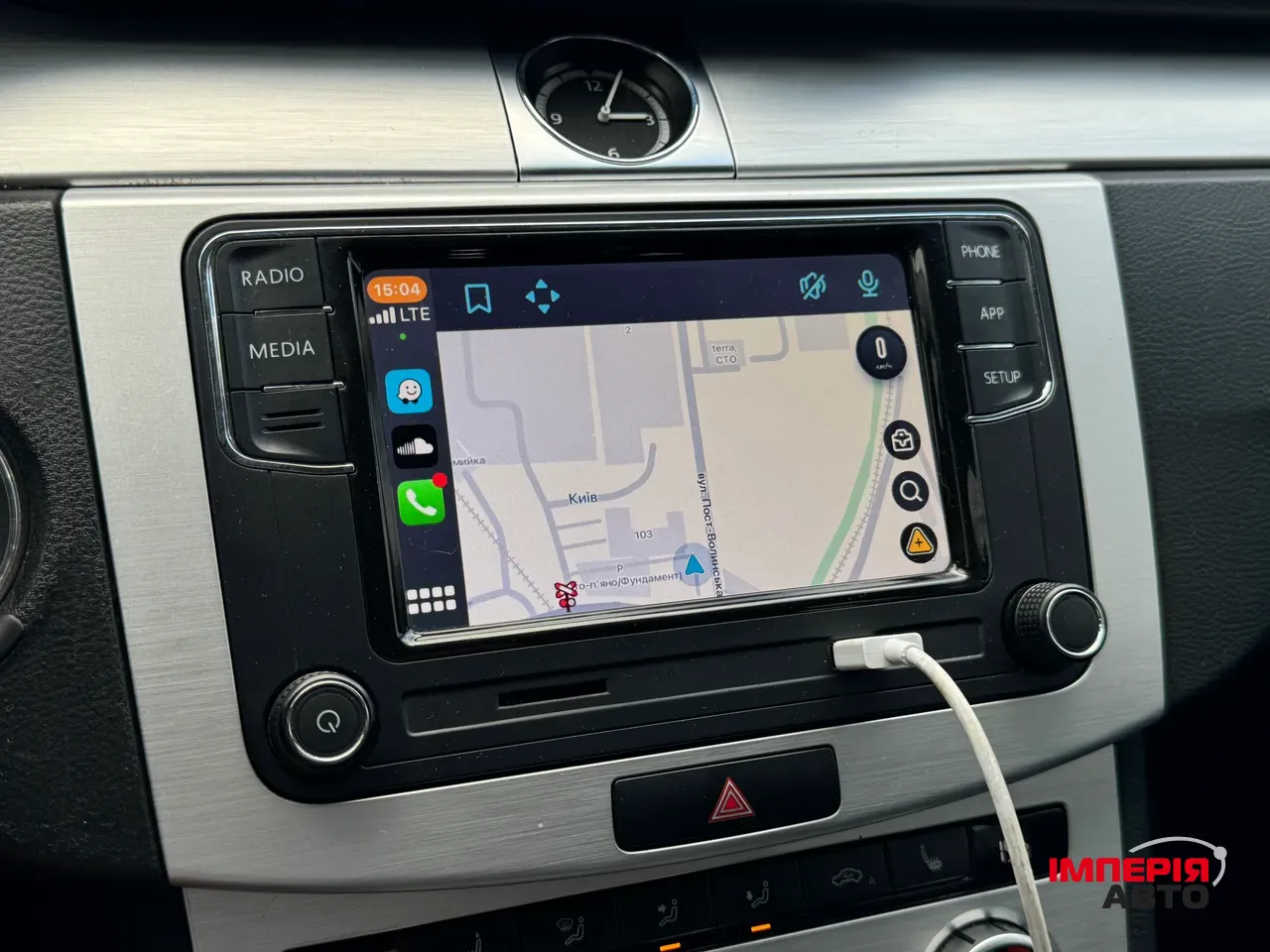 Volkswagen Passat CC - фото 8