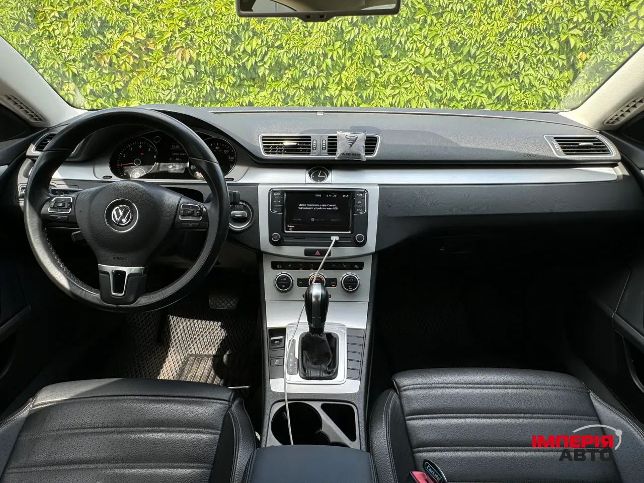 Volkswagen Passat CC - фото 11