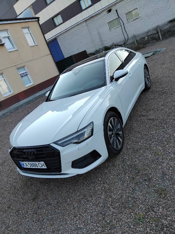 Audi A6 - фото 1