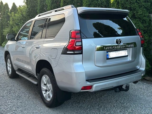 Toyota Land Cruiser Prado - фото 2
