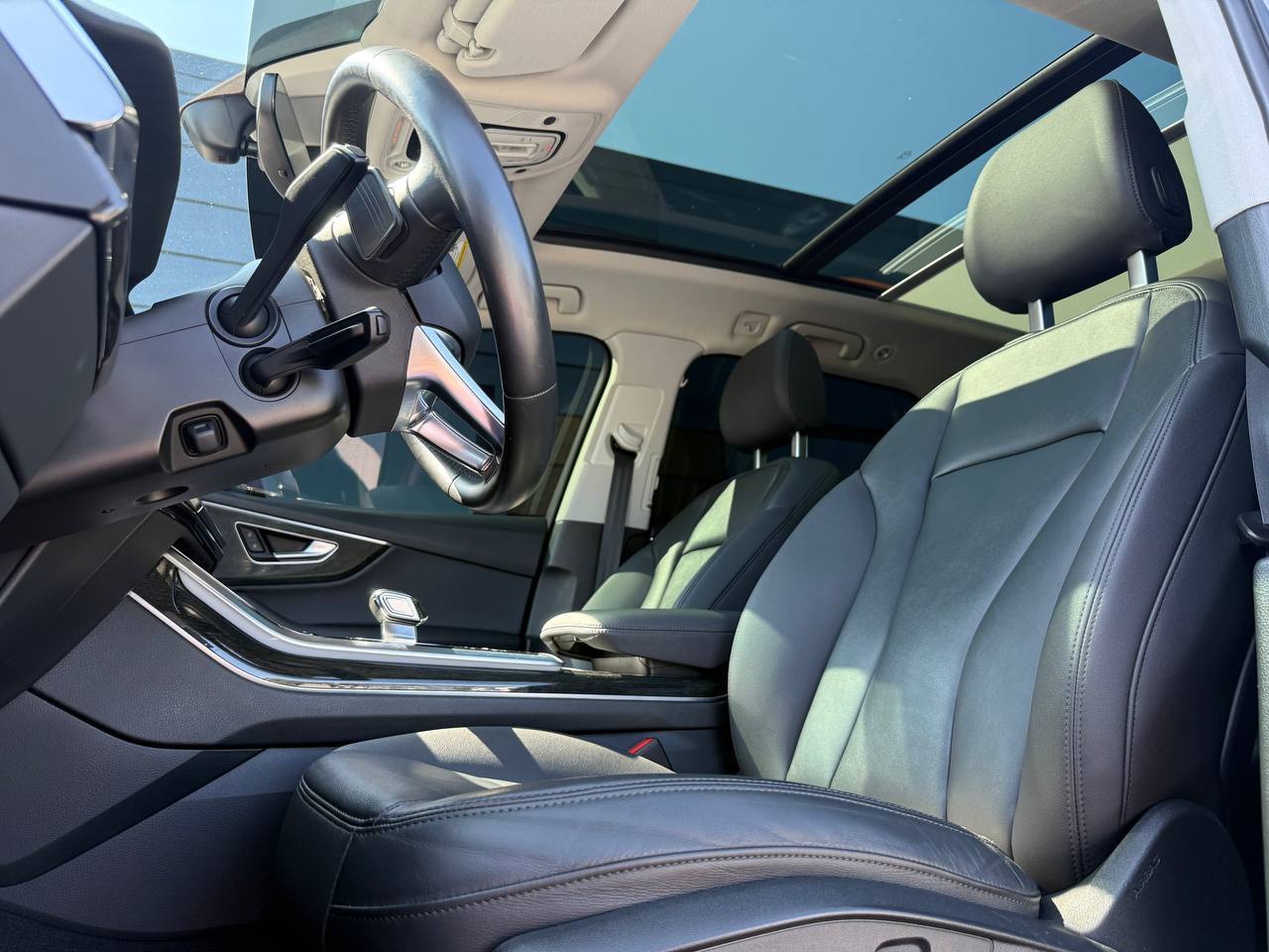 Audi Q7 - фото 35