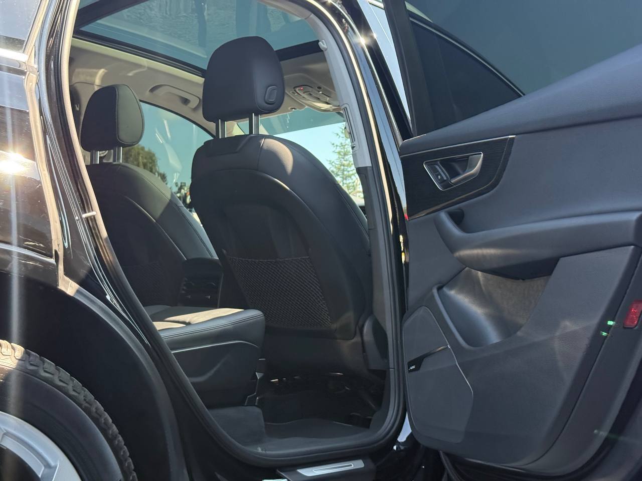 Audi Q7 - фото 66