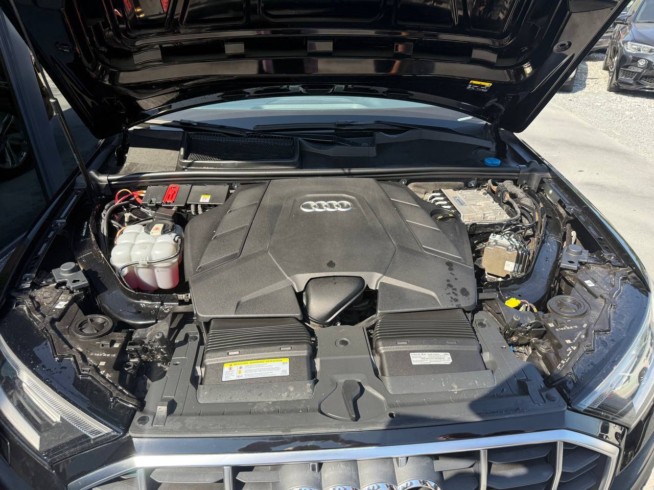 Audi Q7 - фото 90
