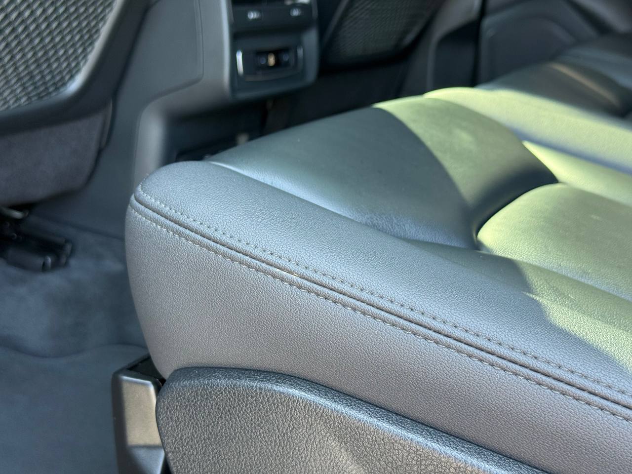 Audi Q7 - фото 55