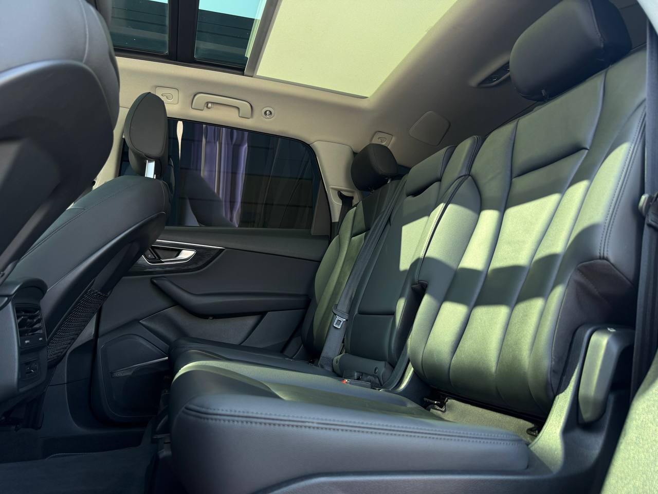 Audi Q7 - фото 58