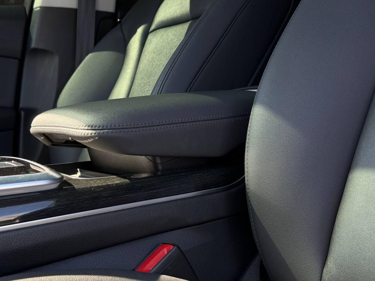 Audi Q7 - фото 48