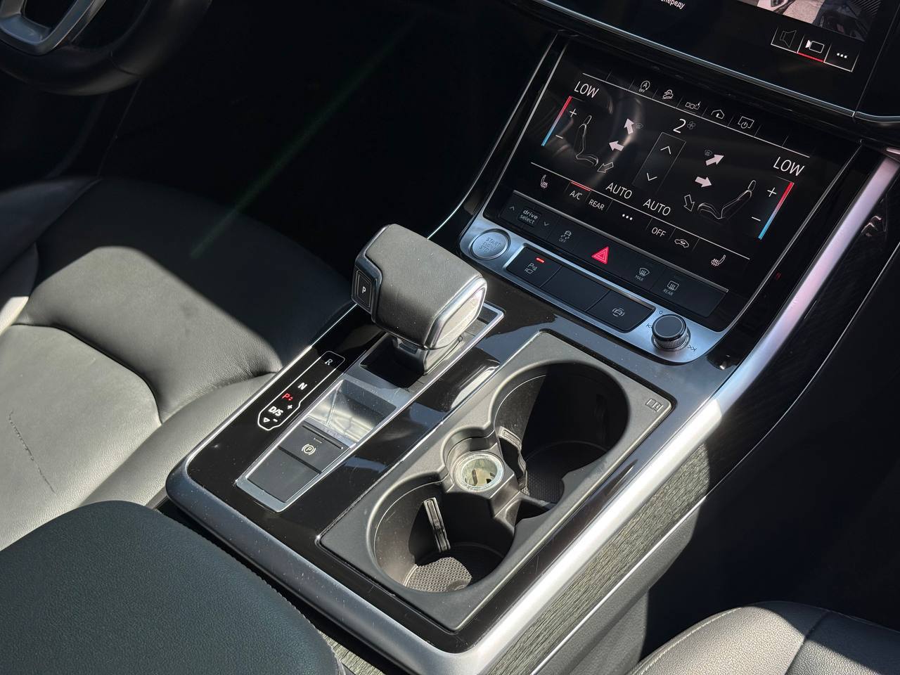 Audi Q7 - фото 81