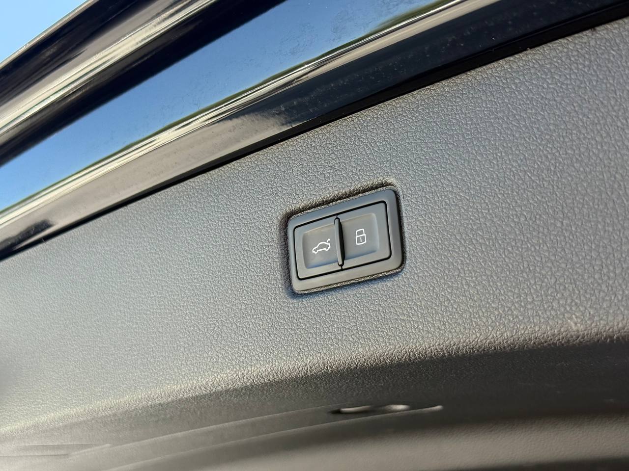 Audi Q7 - фото 87