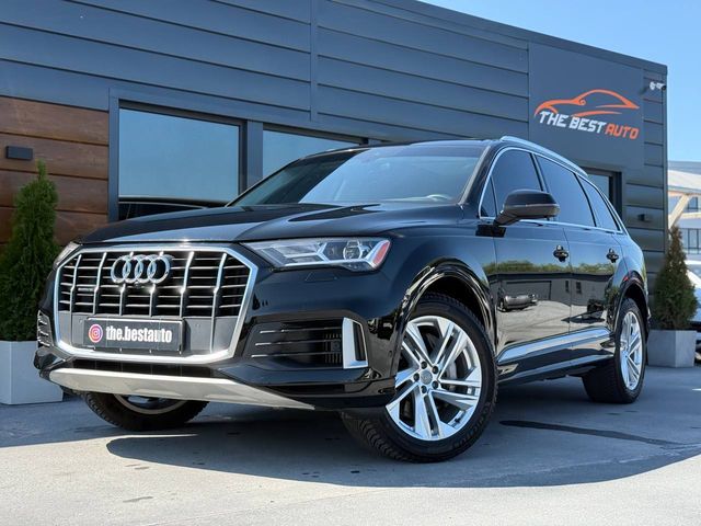 Audi Q7 - фото 1