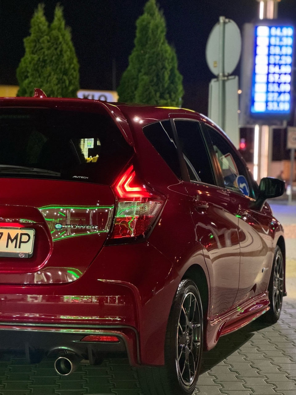 Nissan Note - фото 2