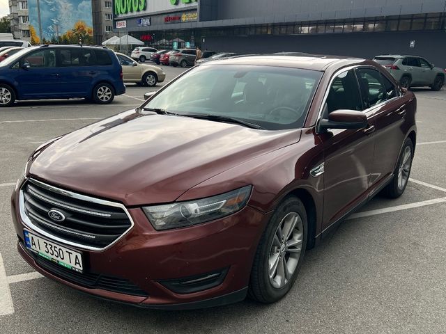Ford Taurus - фото 1