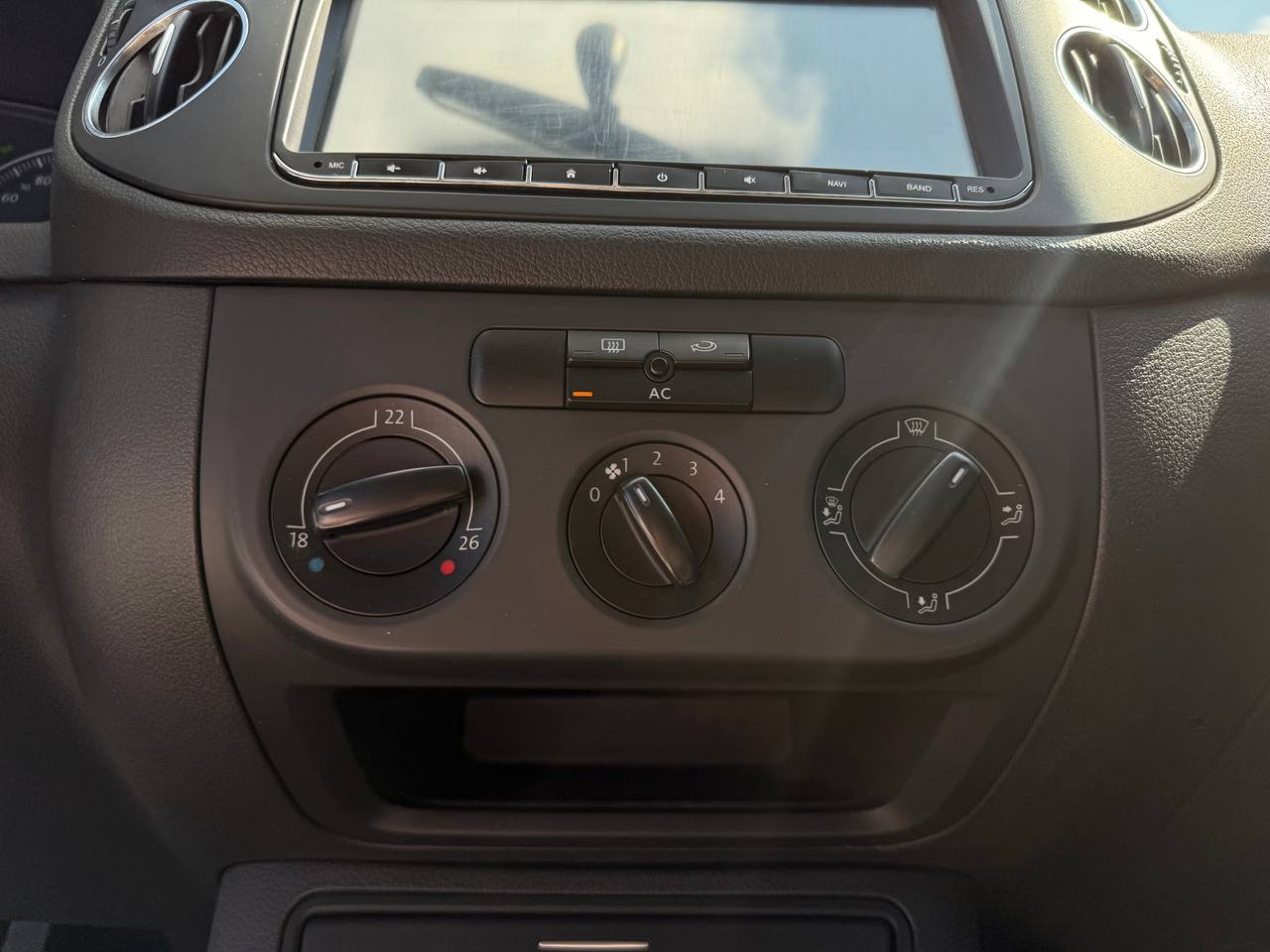 Volkswagen Golf Plus - фото 23