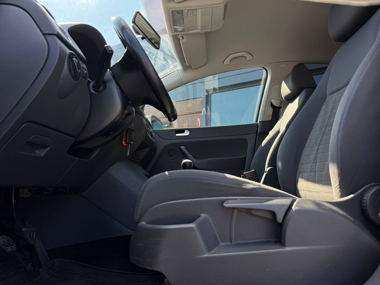 Volkswagen Golf Plus - фото 16