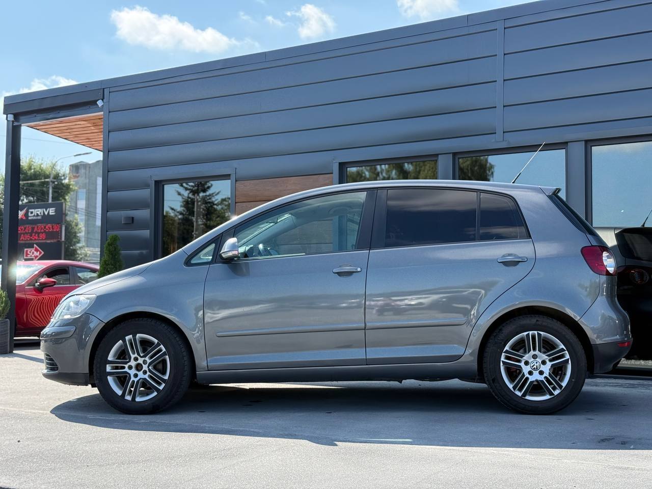 Volkswagen Golf Plus - фото 7