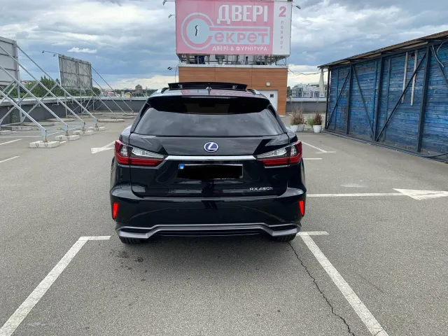 Lexus RX - фото 4