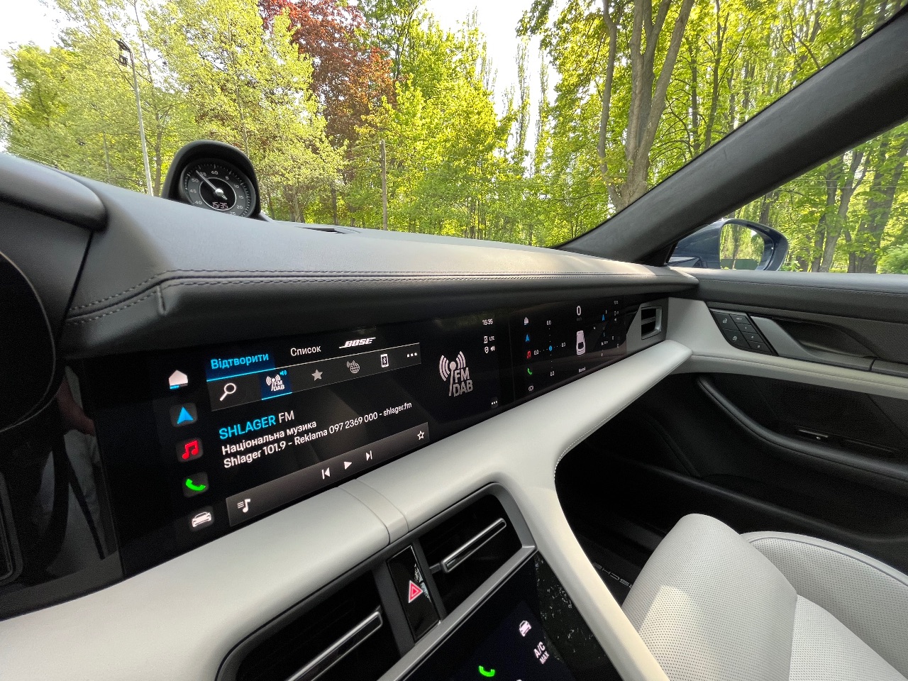 Porsche Taycan - фото 27